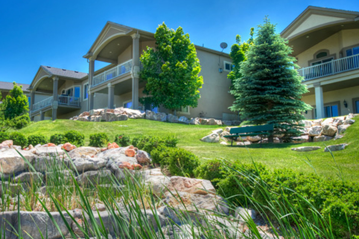 Edgewood Twin Homes
